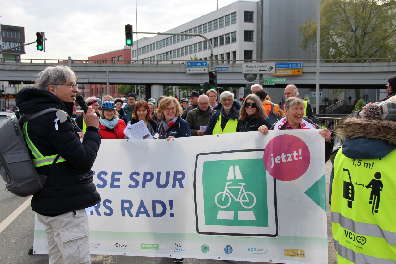 240425_Demo_Rede-Armin_2267