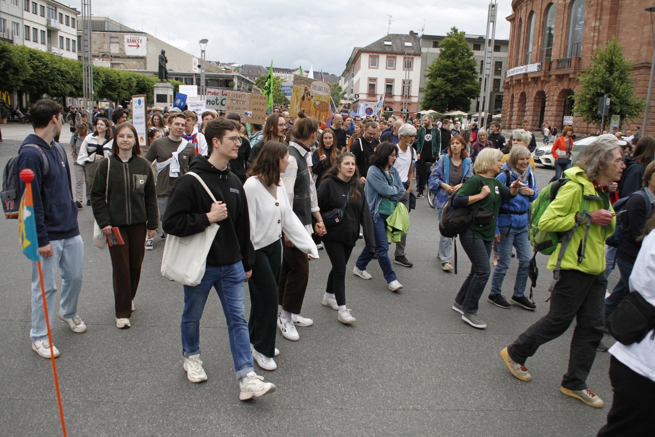 240531_Klimastreik-MZ_Demozug_2251