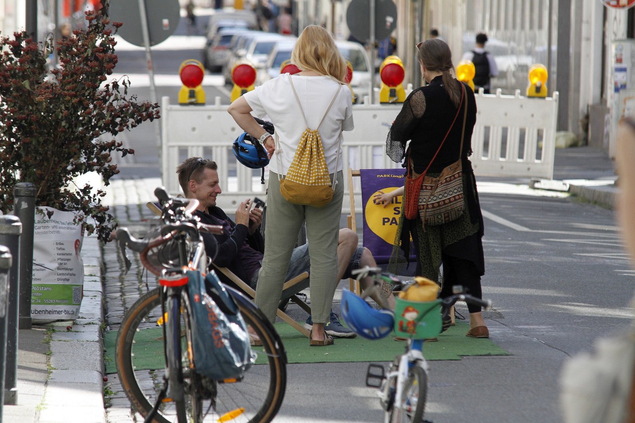 260607_Besucher-chillen_5356