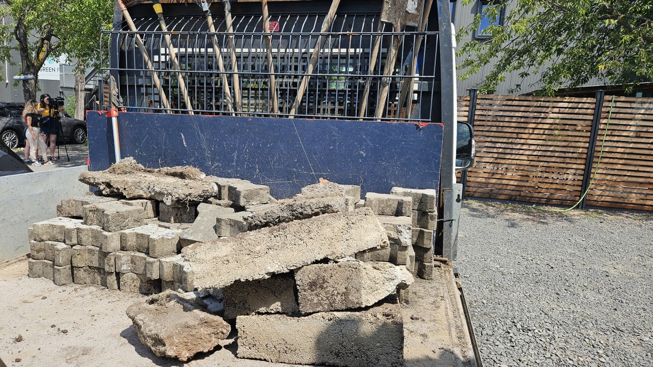 260718_abpflastern-GreenFit_Beton-Pflaster