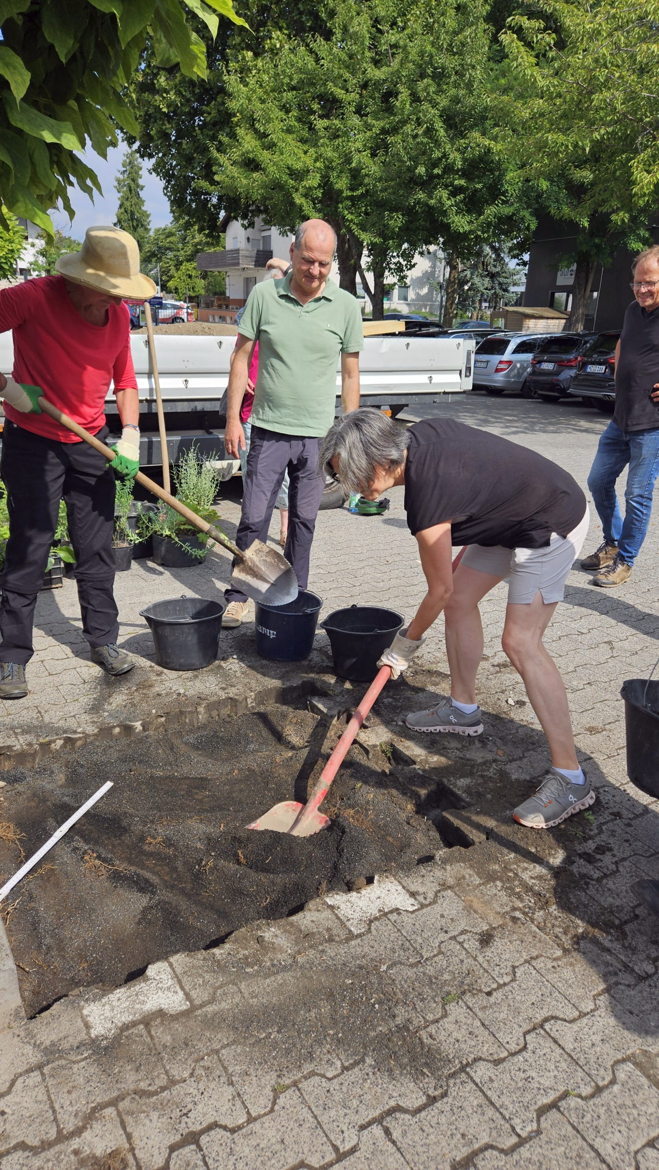 260718_abpflastern-GreenFit_Teilnehmende-Aktion